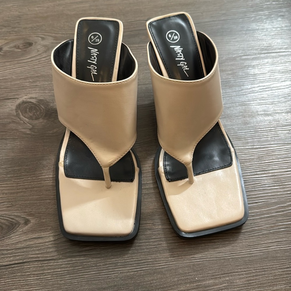 Nasty Gal Heeled Sandal * NEVER WORN*